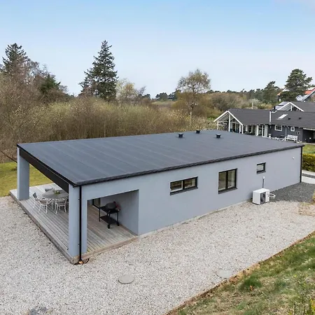 Holiday home 3 Bedroom Lovely In